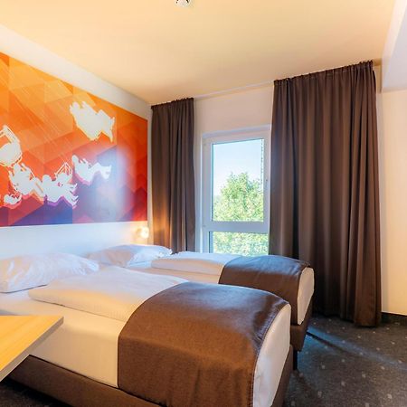 B&B Hotel Stuttgart-Bad Cannstatt Exterior foto